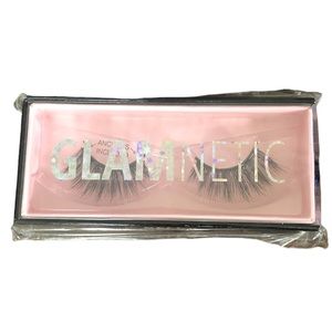 Glamnetic “Bella” Magnetic Lashes